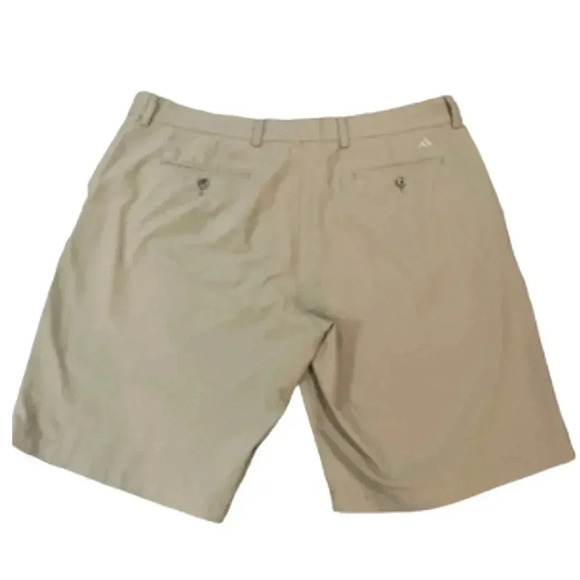 Adidas men’s 11” golf shorts, tan. Size 40 - Picture 2 of 11